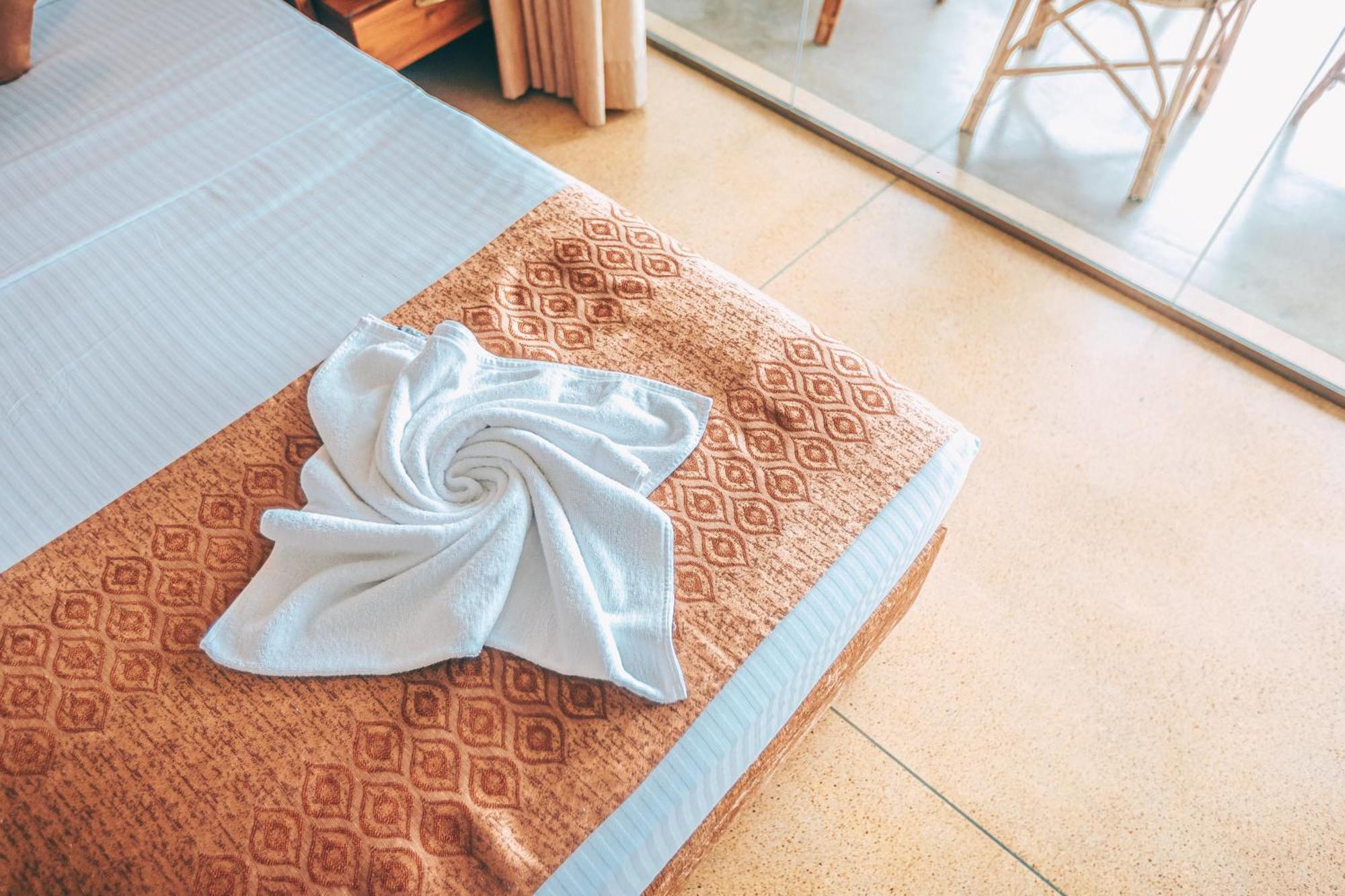 Samudra Beach Resort Tangalle Exterior photo