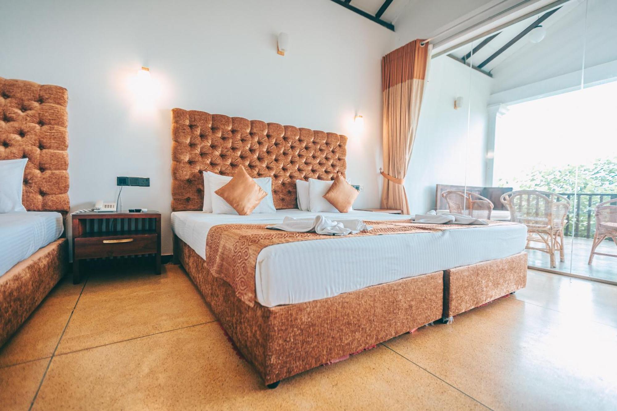 Samudra Beach Resort Tangalle Exterior photo